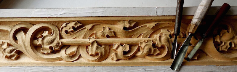 Pierced Gothic-style moulding based on a woodcarving found on an oak choir stall in a church in Sindelfingen, Germany. By Agrell Architectural Carving.